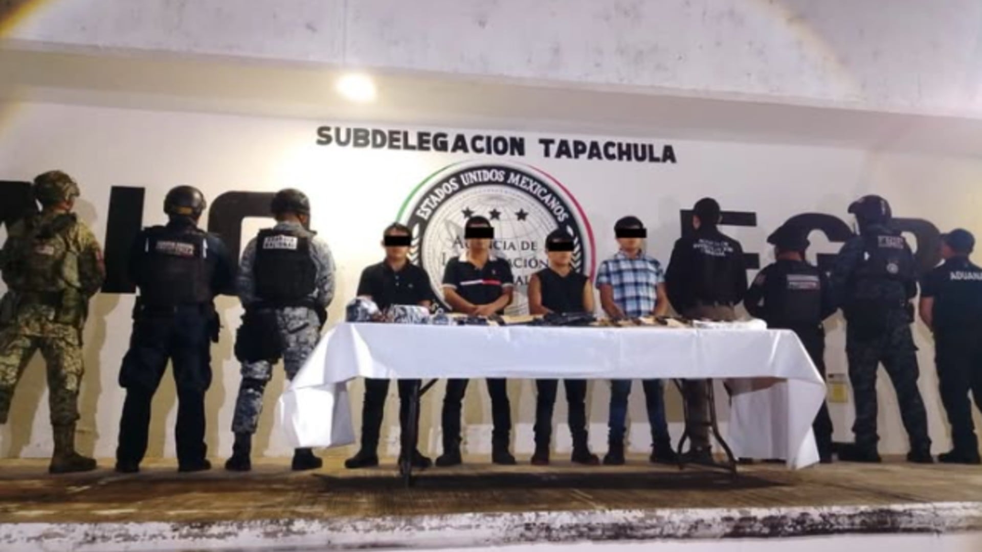 Tres de los hombres detenidos son de origen guatemalteco mientras uno más de nacionalidad mexicana Foto: SSE