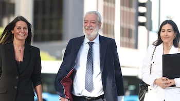Miguel Ángel Rodríguez declara en Plaza de Castilla por presunta revelación de secretos: “El PSOE quiere hacerme parecer culpable”