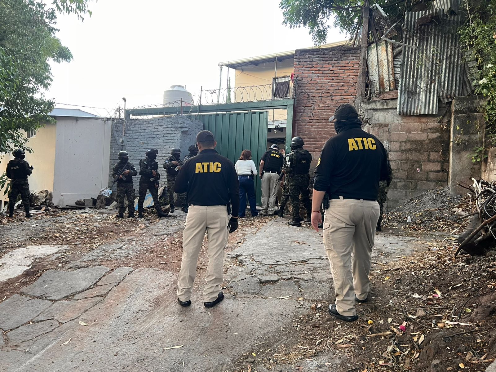 La Policía Nacional, las Fuerzas Armadas, la Policía Militar, la Agencia Contra el Crimen y el Ministerio Público coordinan el despliegue.