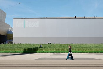 Art Basel se desarrolla en