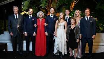 Tanía junto a su familia