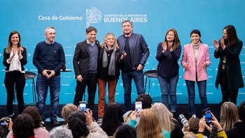 axel kicillof maximo kirchner fernanda raverta