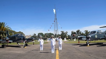 La Armada confirmó que Punta Indio seguirá abierta, pero será reconvertida a estación aeronaval