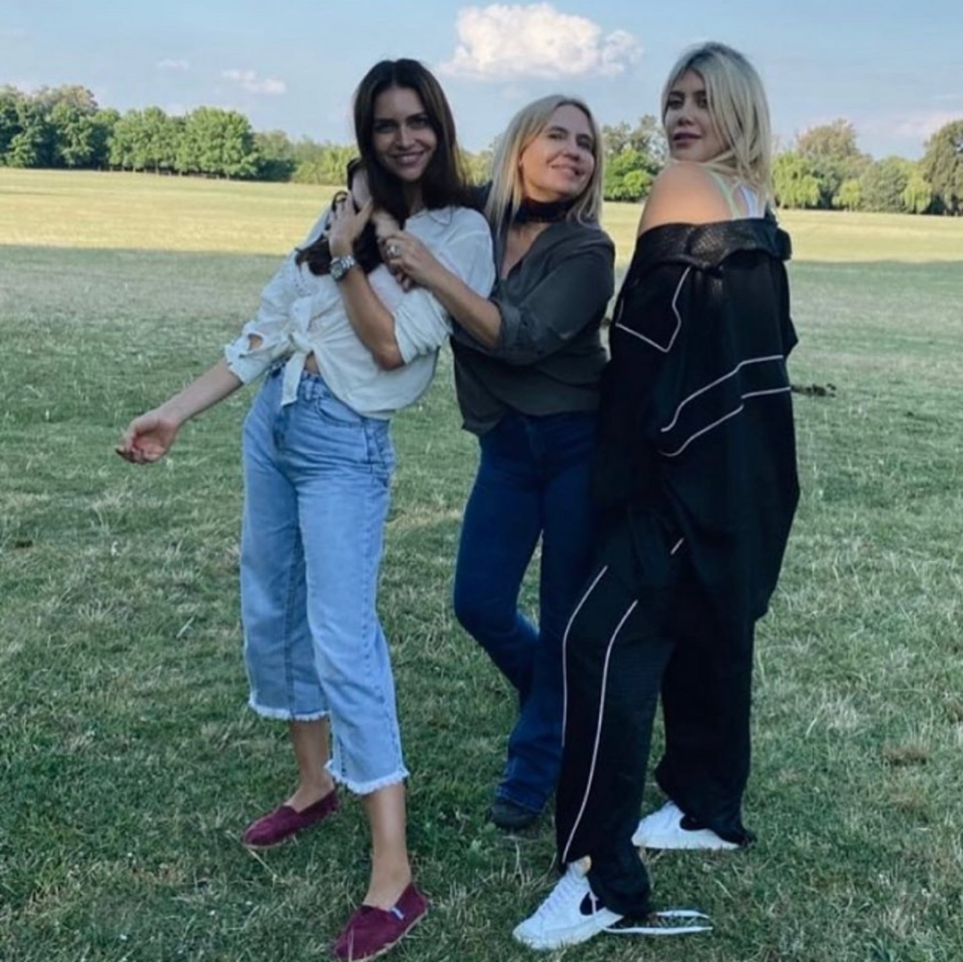 Nora Colosimo junto a sus hijas, Zaira y Wanda Nara
