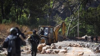El Gobierno de Bolivia denunció que los bloqueos promovidos por Evo Morales buscan “desestabilizar la democracia”