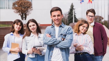 Mira cómo puedes postular a