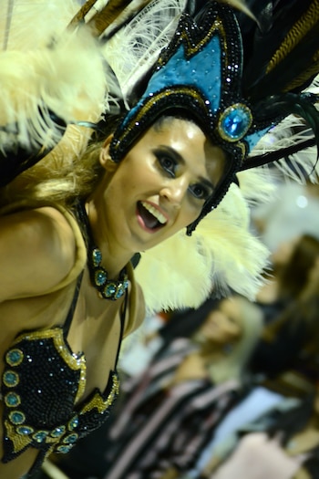 Los peinados son tirantes para