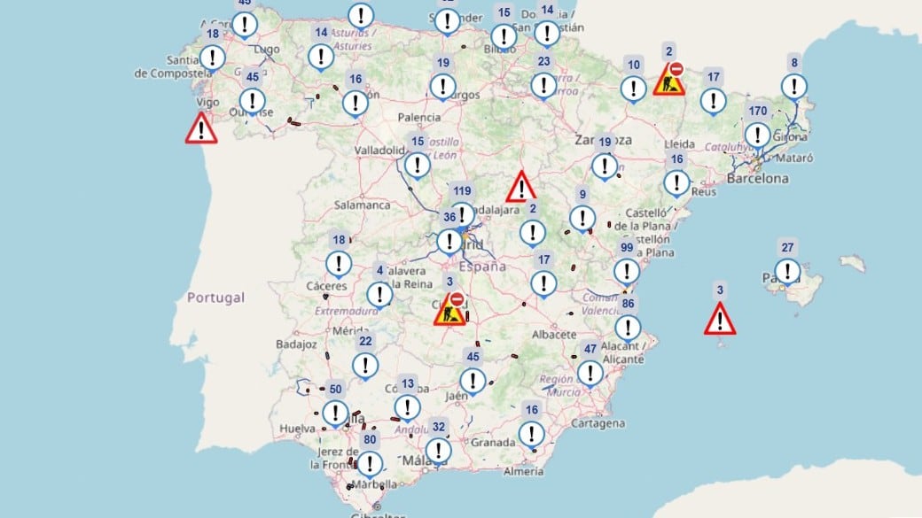 Operación salida por el puente de Todos los Santos, en directo: tráfico, retenciones y estado de las carreteras