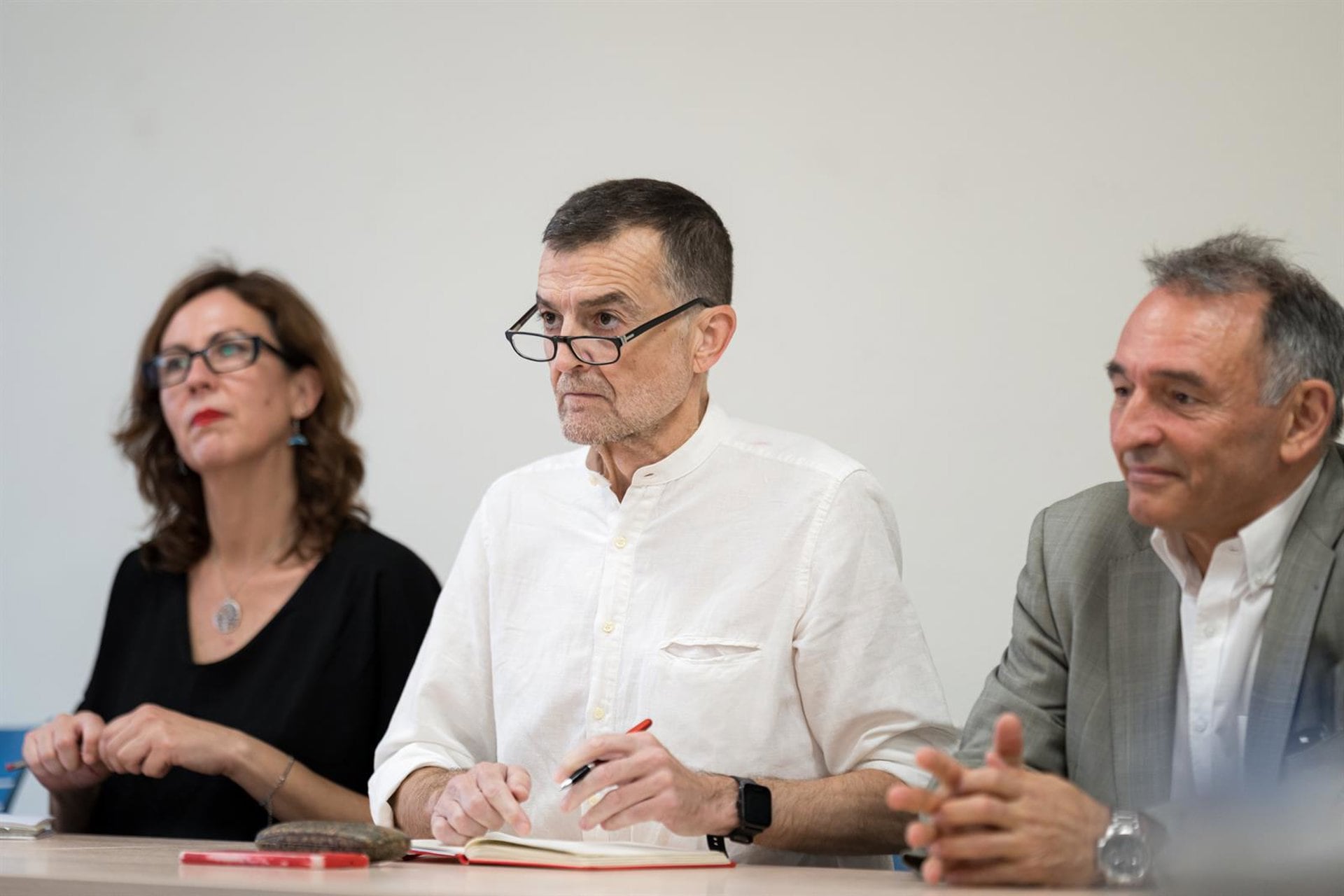 22/07/2024 (I-D) La responsable de Organización de IU, Eva García Sempere; el coordinador federal de Izquierda Unida, Antonio Maíllo y el portavoz parlamentario de IU y diputado de Sumar, Enrique Santiago, durante una reunión, en la sede del sindicato, a 22 de julio, en Madrid (España). Esta cita es la primera que mantiene la nueva cúpula del partido de izquierdas con CCOO desde que se formó la nueva dirección federal.
POLITICA
Diego Radamés - Europa Press