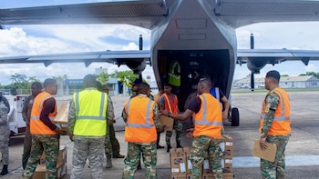República Dominicana dispone envío de importante cargamento de medicamentos a Venezuela tras los terremotos