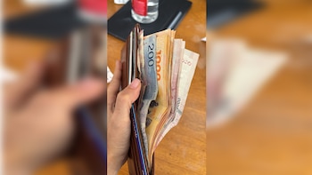 Su billetera tiene que estar