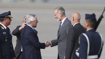 Así fue la llegada del rey de España al Perú para la toma de mando de Keiko Fujimori