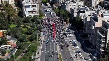 Una vista de dron muestra