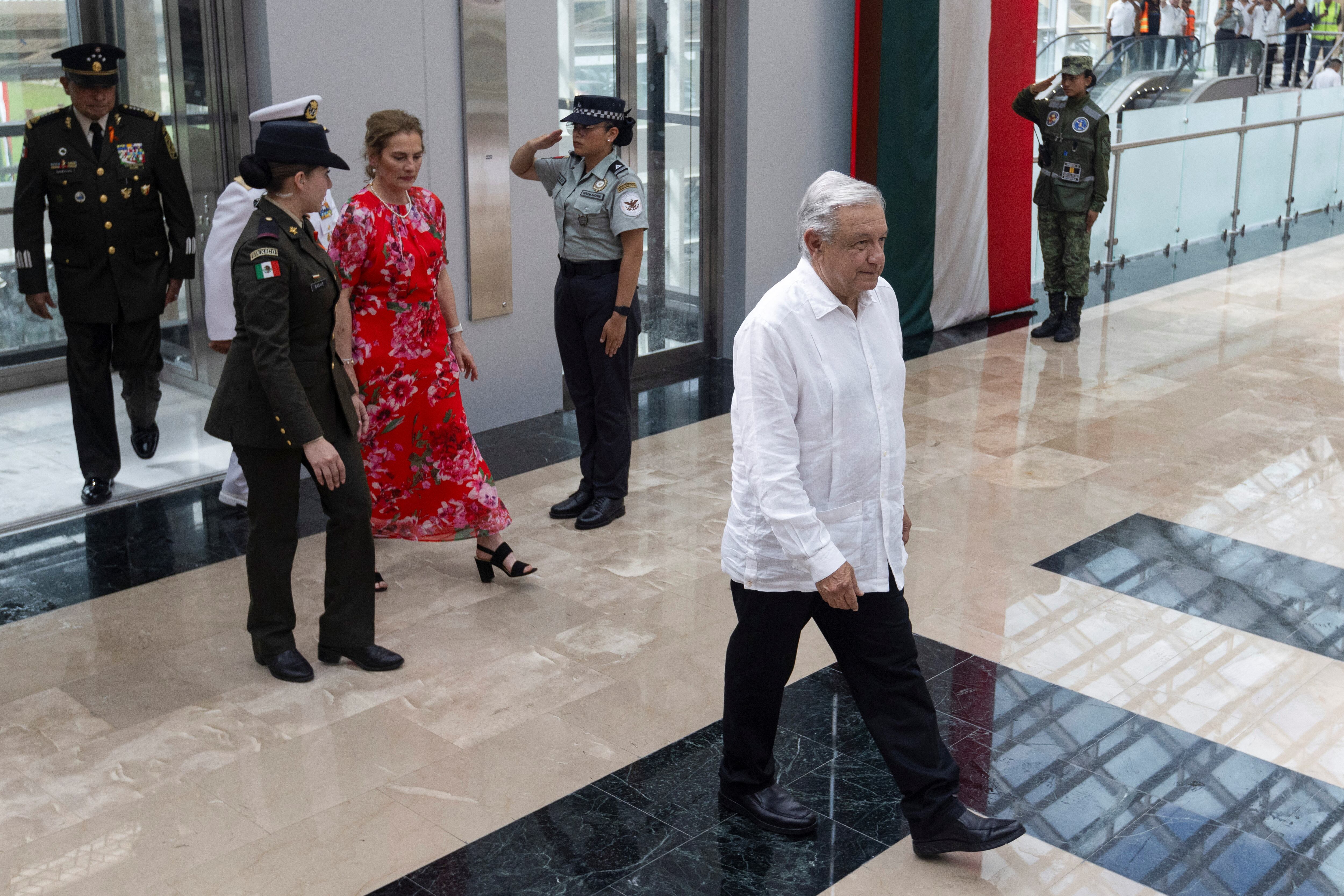 Con la designación del aeropuerto de Tulum la DEFENSA amplió su dominio a 12 puertos aéreos nacionales. REUTERS/Quetzalli Nicte-Ha