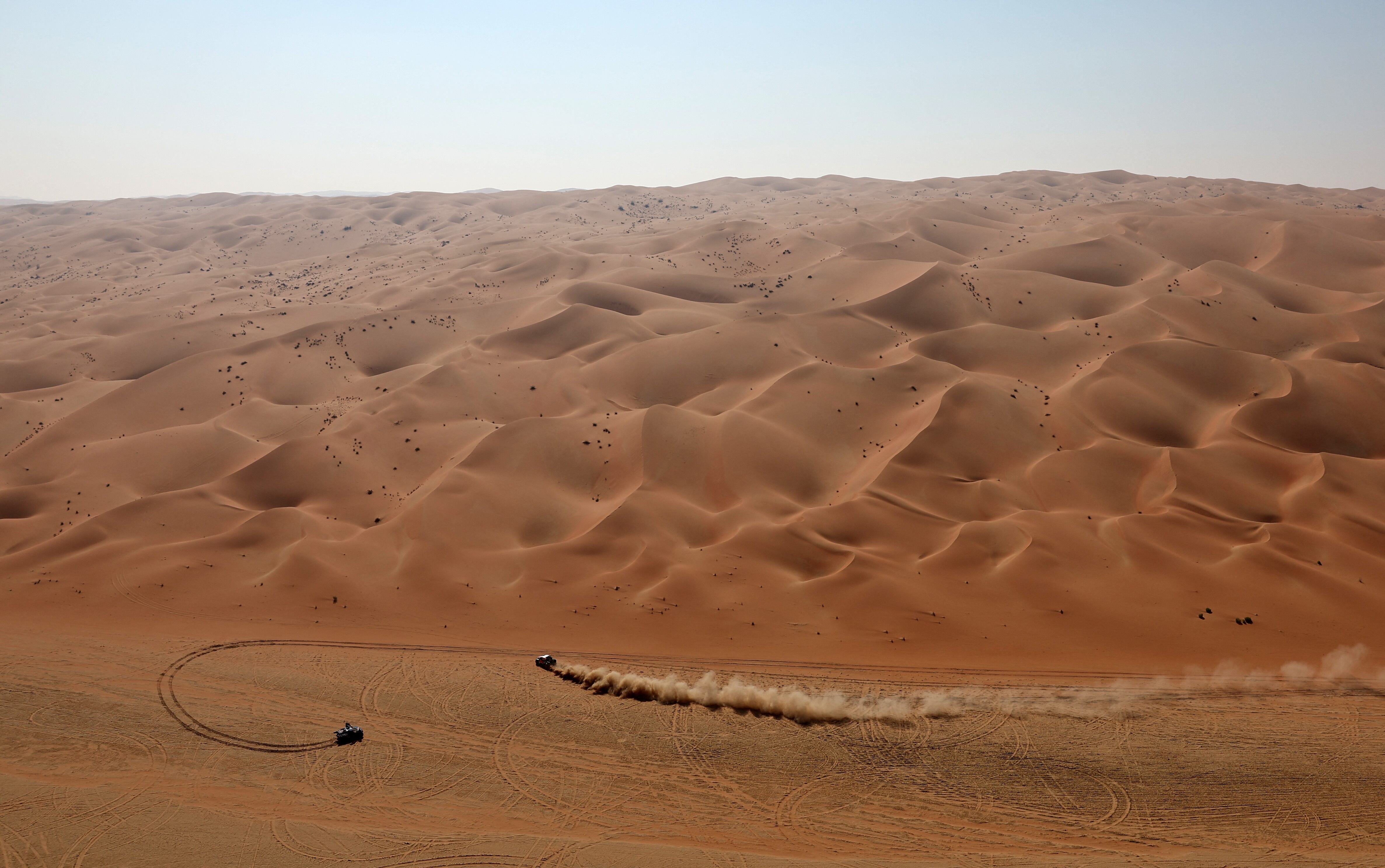 La 48ª edición del Rally Dakar tendrá más arena y duna que las carreras anteriores en Arabia Saudita (REUTERS/Hamad I Mohammed)