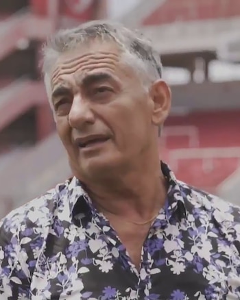 Saggioratto con las tribunas del