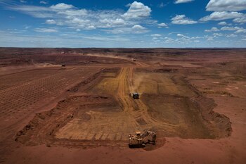 Una antigua refinería de petróleo