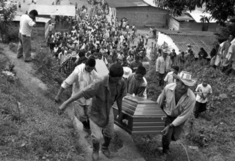 Cinco campesinos fueron ejecutados en espacios públicos por presuntamente ser colaboradores de las Farc en el corregimiento de La Granja de Ituango - crédito Colprensa