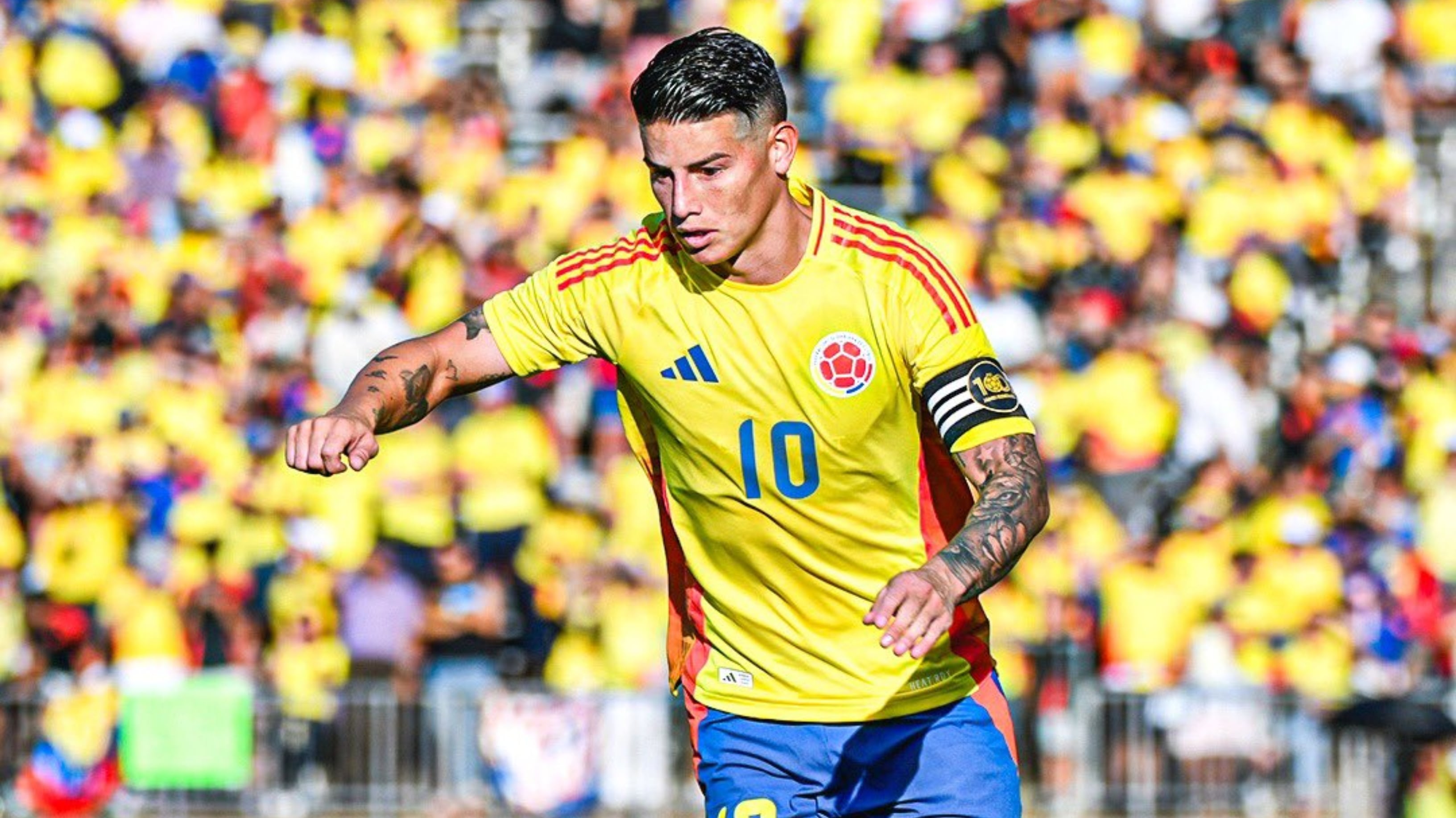 James Rodríguez aseguró que la Selección Colombia tiene el talento y la calidad para aspirar a grandes objetivos en la Copa del Mundo. - crédito Federación Colombiana de Fútbol