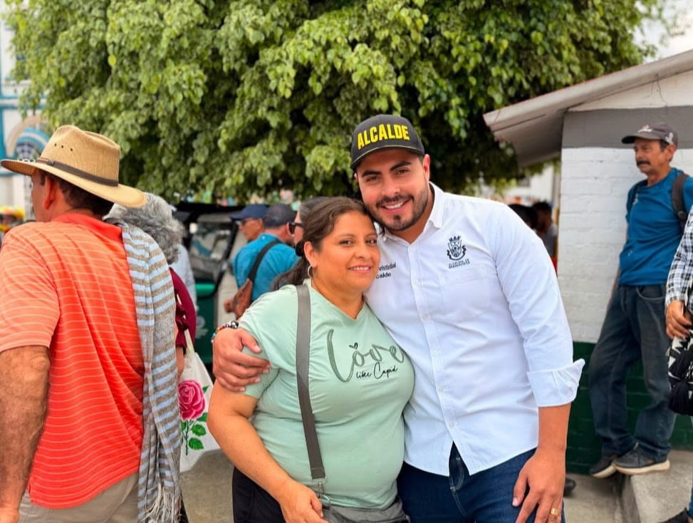 Steban Aristizábal es considerado por sus seguidores como uno de los alcaldes más guapos del país - crédito @stebanaristi7/IG