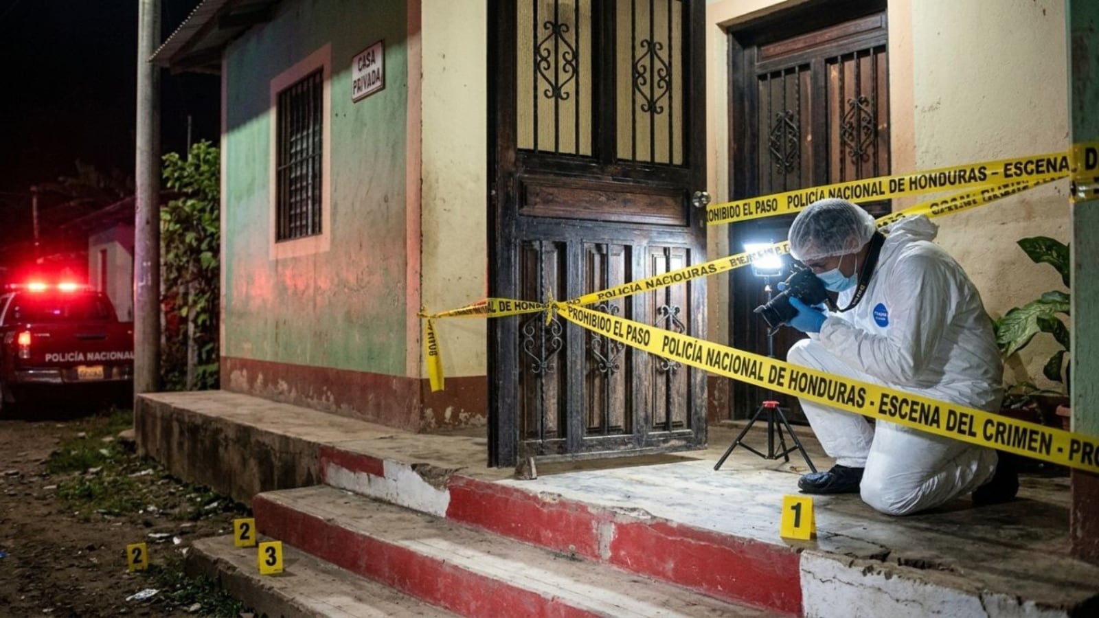 Los agresores habrían disparado contra varias personas que se encontraban dentro de una vivienda. (FOTO: HRN)