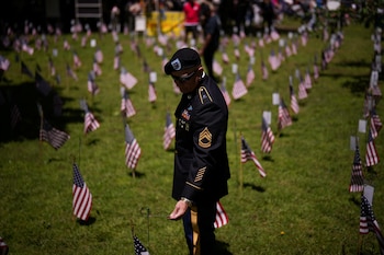 El 63% de los veteranos que modificaron sus préstamos enfrentó cuotas más altas frente al 2% en créditos de Fannie Mae y Freddie Mac. (REUTERS/Adam Gray)