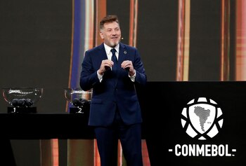 Alejandro Domínguez durante el sorteo