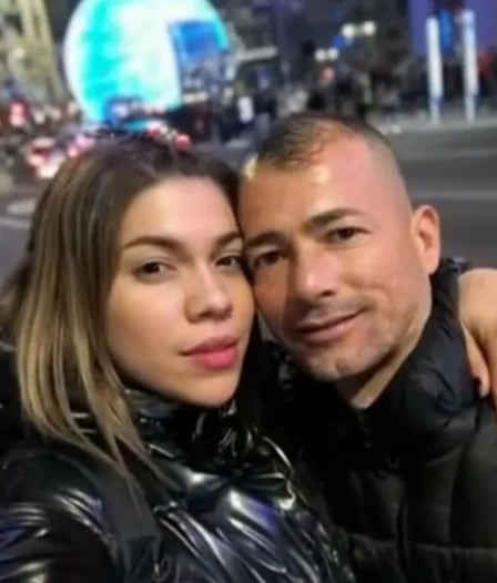 La detención de la pareja separó también a sus hijos de ocho y 16 años, que quedaron al cuidado de familiares - crédito Captura de video Univsión