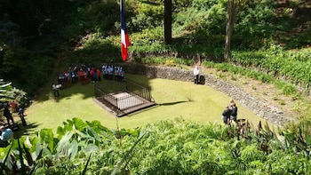 La tumba, ahora vacía, de