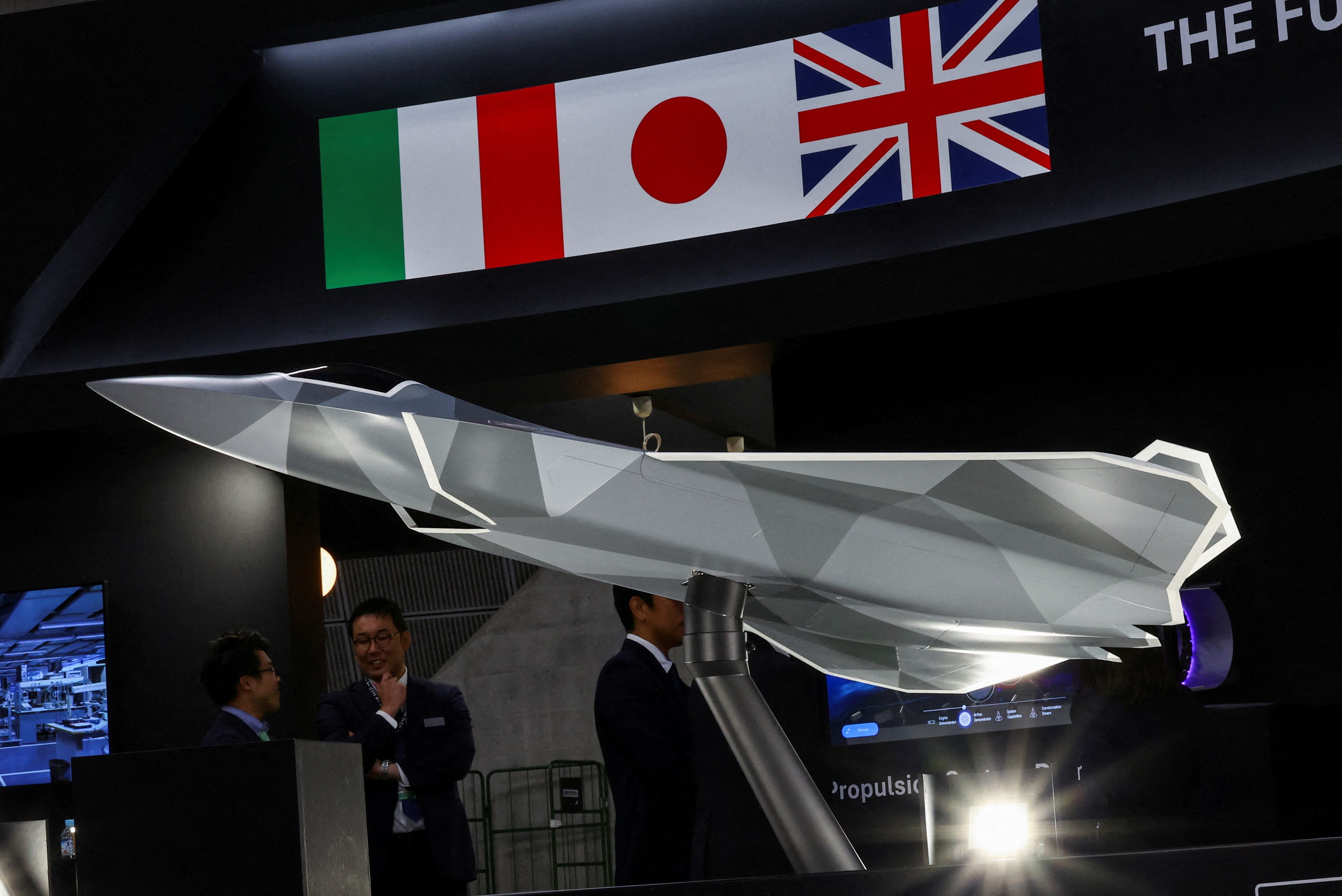 Japón está desarrollando conjuntamente un avión de combate de última generación con Gran Bretaña e Italia. REUTERS/Kim Kyung-Hoon