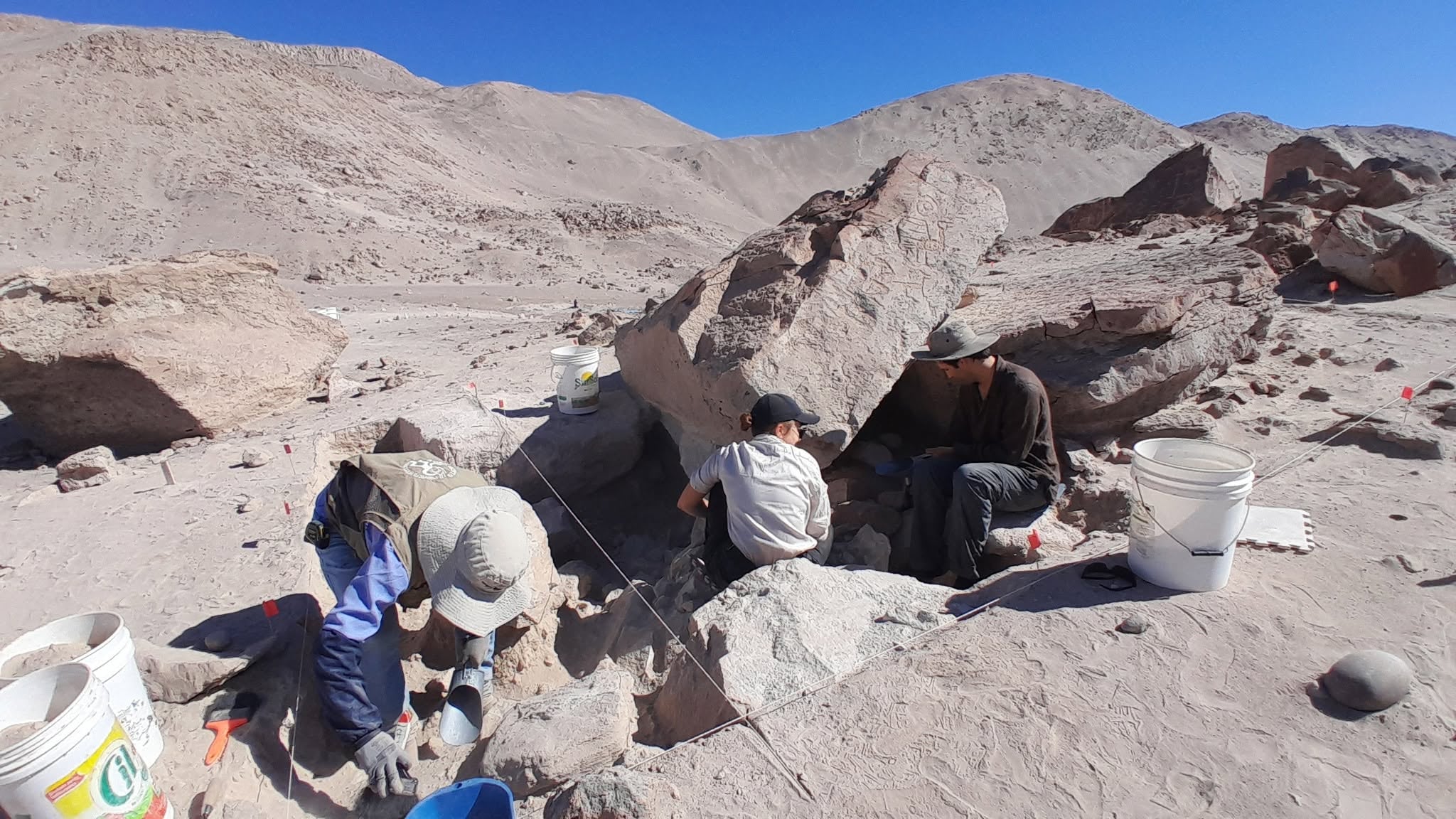 El misterio de Toro Muerto: qué relación encontraron los arqueólogos entre sus petroglifos y el volcán Chachani
