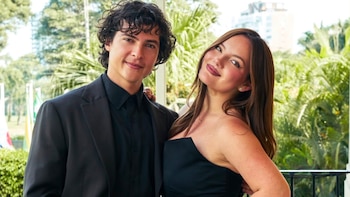 Francisca Aronsson y Mario Cortijo son parte del elenco de Los Principiantes.