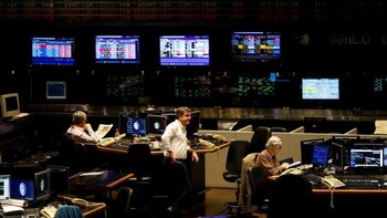 Mercados: las acciones argentinas cayeron