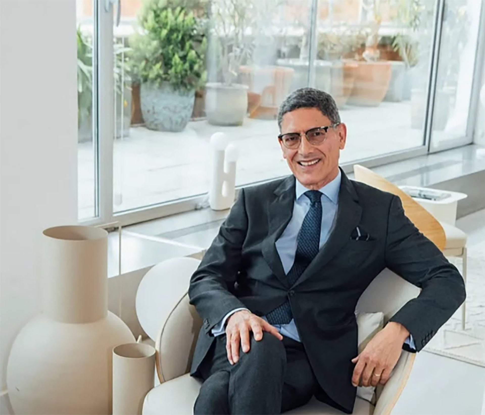El doctor Vicente Mera sostiene que la prevención sanitaria debe comenzar de manera temprana para conservar la autonomía y el bienestar en la vejez.