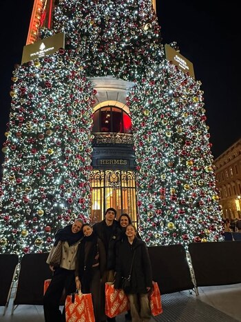 Denise Dumas y Campi disfrutan