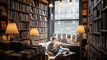 El Salvador: Un club de lectura que se transforma en refugio emocional