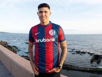 Nicolás Hernández podría regresar a