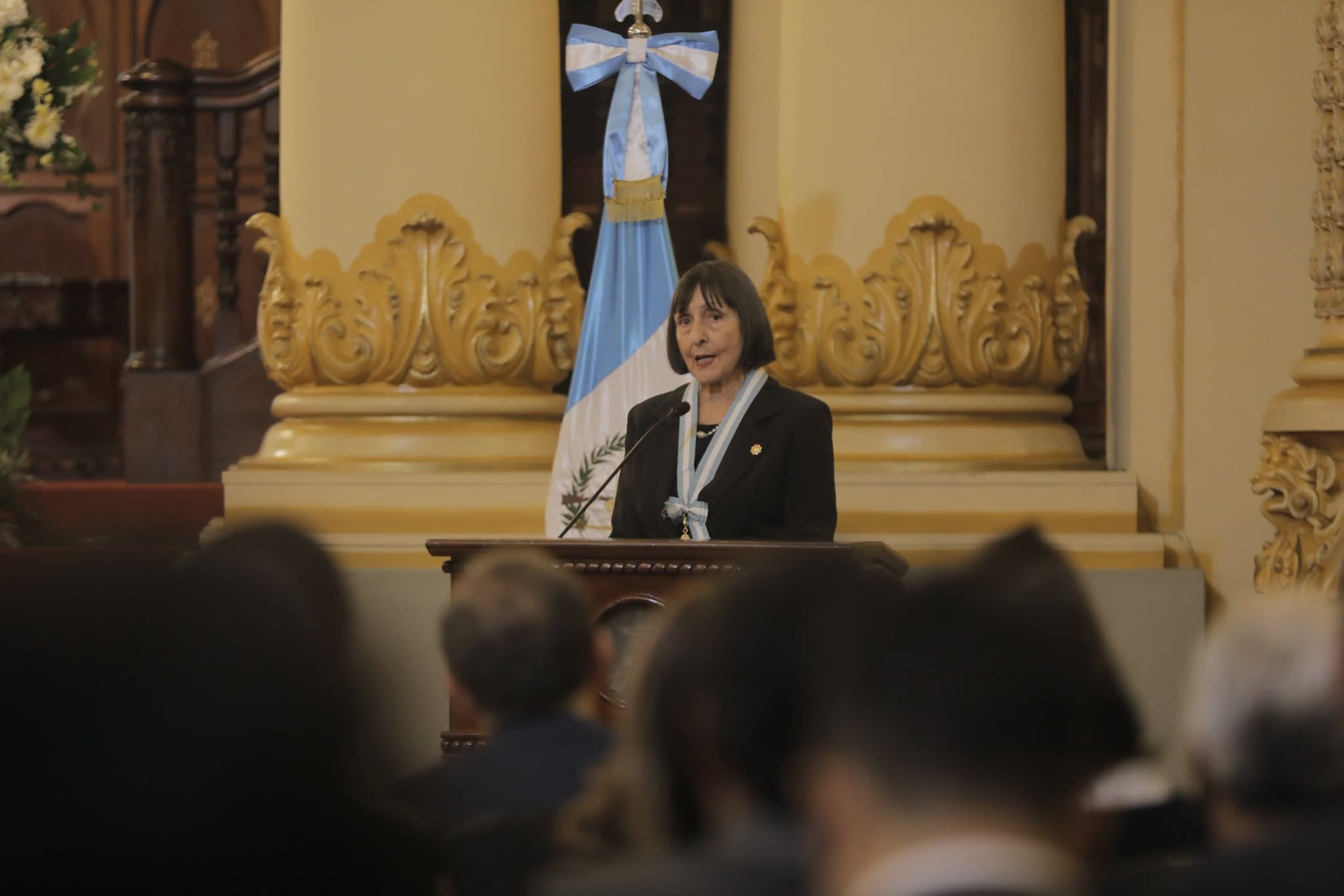 Bernardo Arévalo otorgó la Orden Francisco Marroquín 2026 a siete docentes guatemaltecos durante la conmemoración del Día del Maestro. (Diario de Centroamerica)