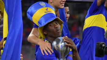 La Copa Argentina fue el primer título de Advíncula en Boca Juniors.