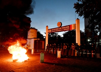 Quema de gomas y "sirenazos"