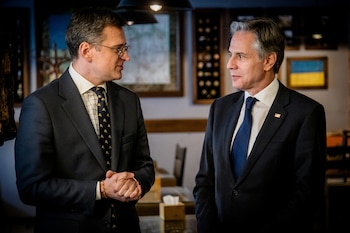 Blinken junto al canciller ucraniano