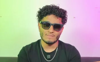 Se le negó el acceso al creador de contenido Islas Vlogs