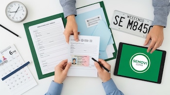 Estos son los módulos de Semovi CDMX que extenderán sus horarios para trámites de emplacamiento, licencias y más