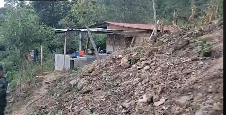 El hombre señalado como sospechoso es conocido con el alias de “El Abuelo”, de acuerdo con información preliminar que aún debe ser verificada por las autoridades. (Foto: Redes sociales)