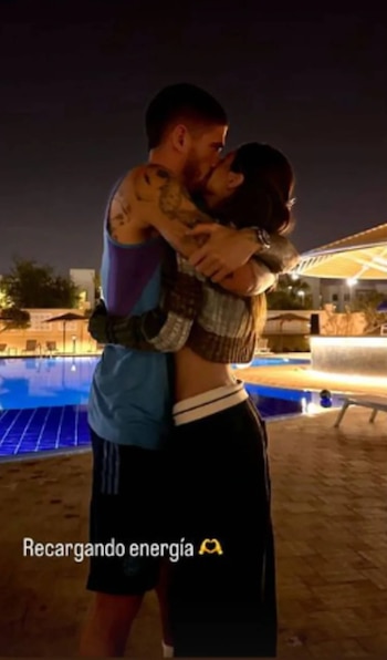 Tini Stoessel viajó a Qatar