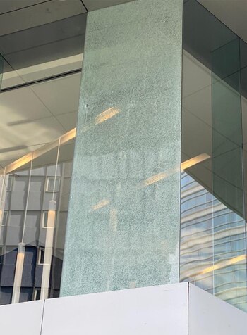 Fueron dos detonaciones las que