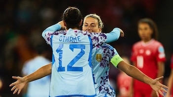 AV. Oihane Hernández y Ainhoa Marín, novedades en la lista para los amistosos ante Estados Unidos