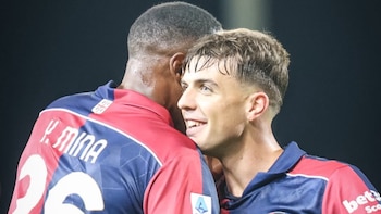Yerry Mina recibió apoyo de un referente del Cagliari por las críticas del DT Luciano Spaletti: lo llamó “un verdadero defensor”