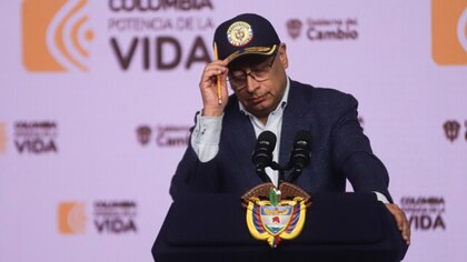 Gustavo Petro insistió en que el Consejo Nacional Electoral quiere “vulnerar los derechos políticos de los colombianos”