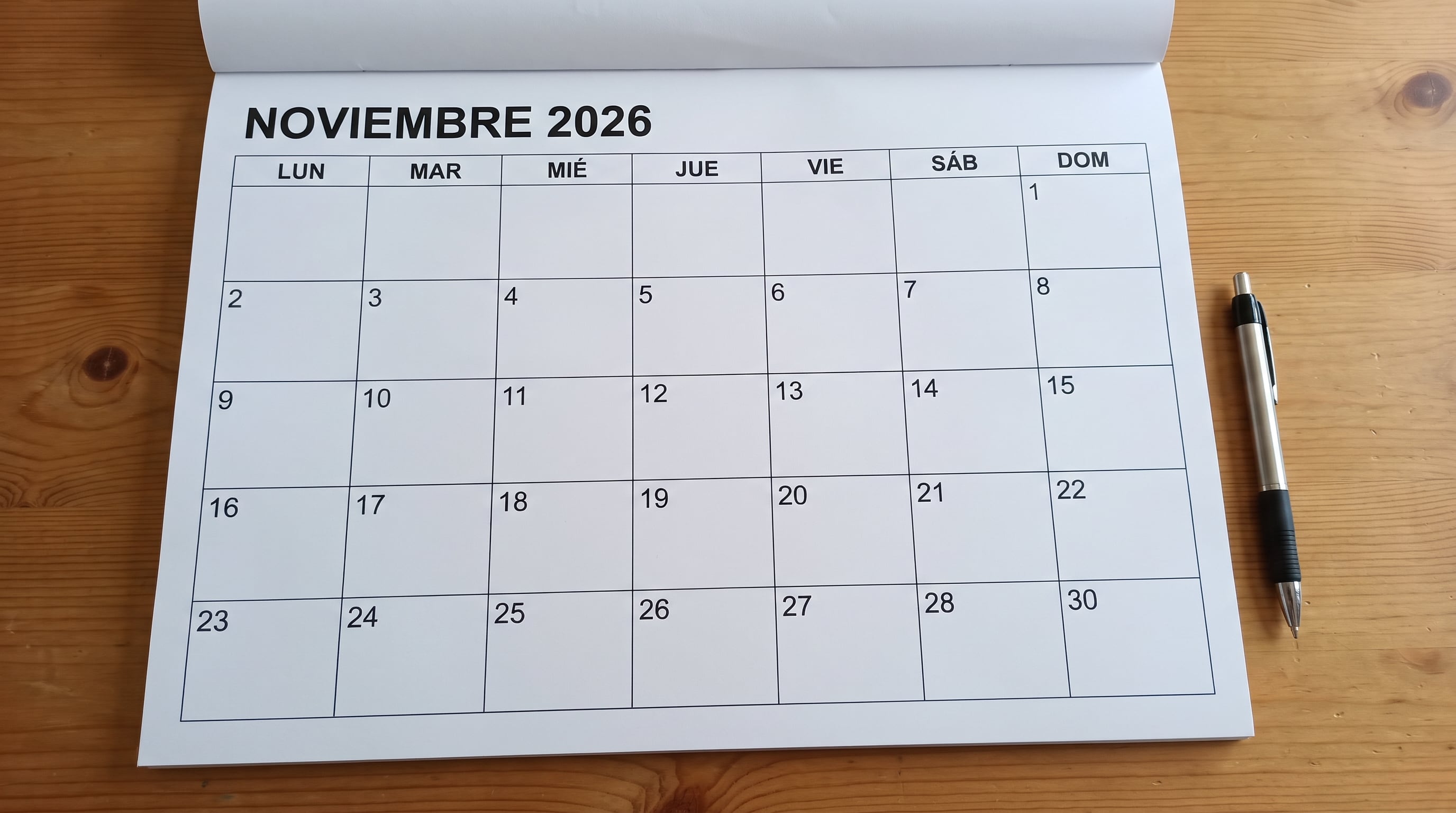 Noviembre de 2026 tendrá un feriado nacional por el Día de Todos los Santos y jornadas de descanso compensable por la visita del papa León XIV al Perú (Imagen Ilustrativa Infobae)